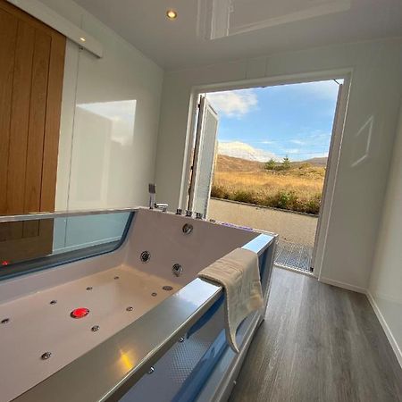 Highland Stays - Ben View Room & Jacuzzi Bath Fort William Eksteriør bilde