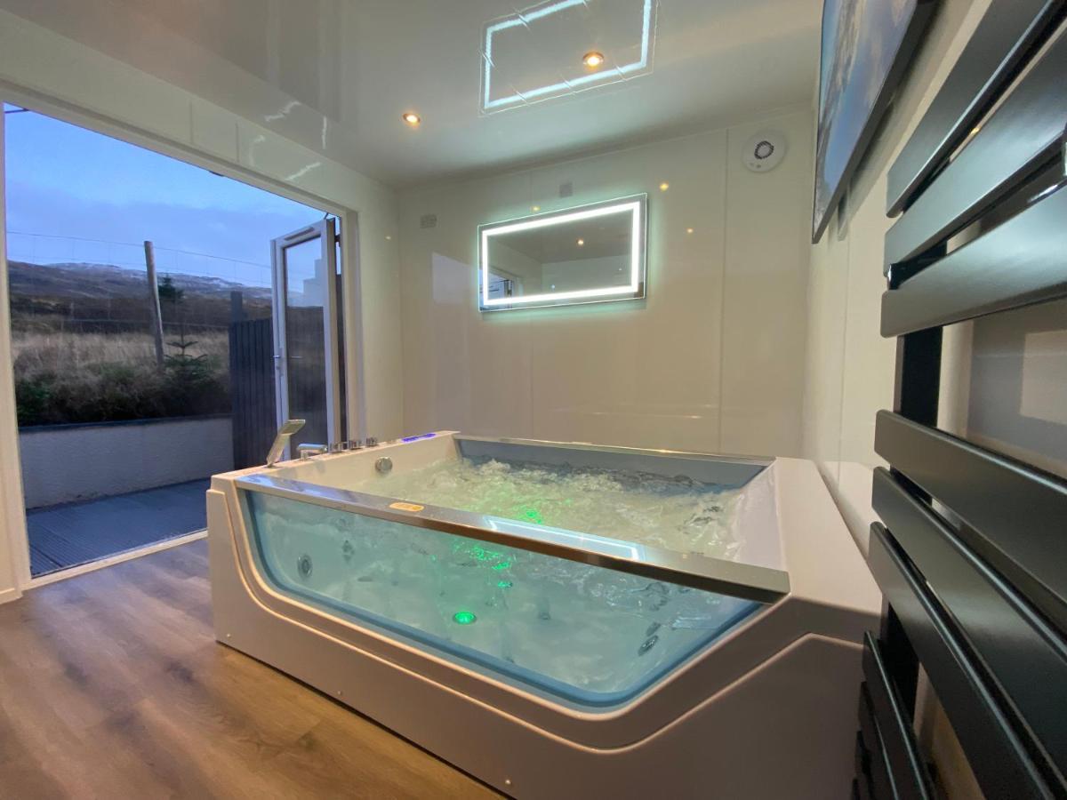 Highland Stays - Ben View Room & Jacuzzi Bath Fort William Eksteriør bilde