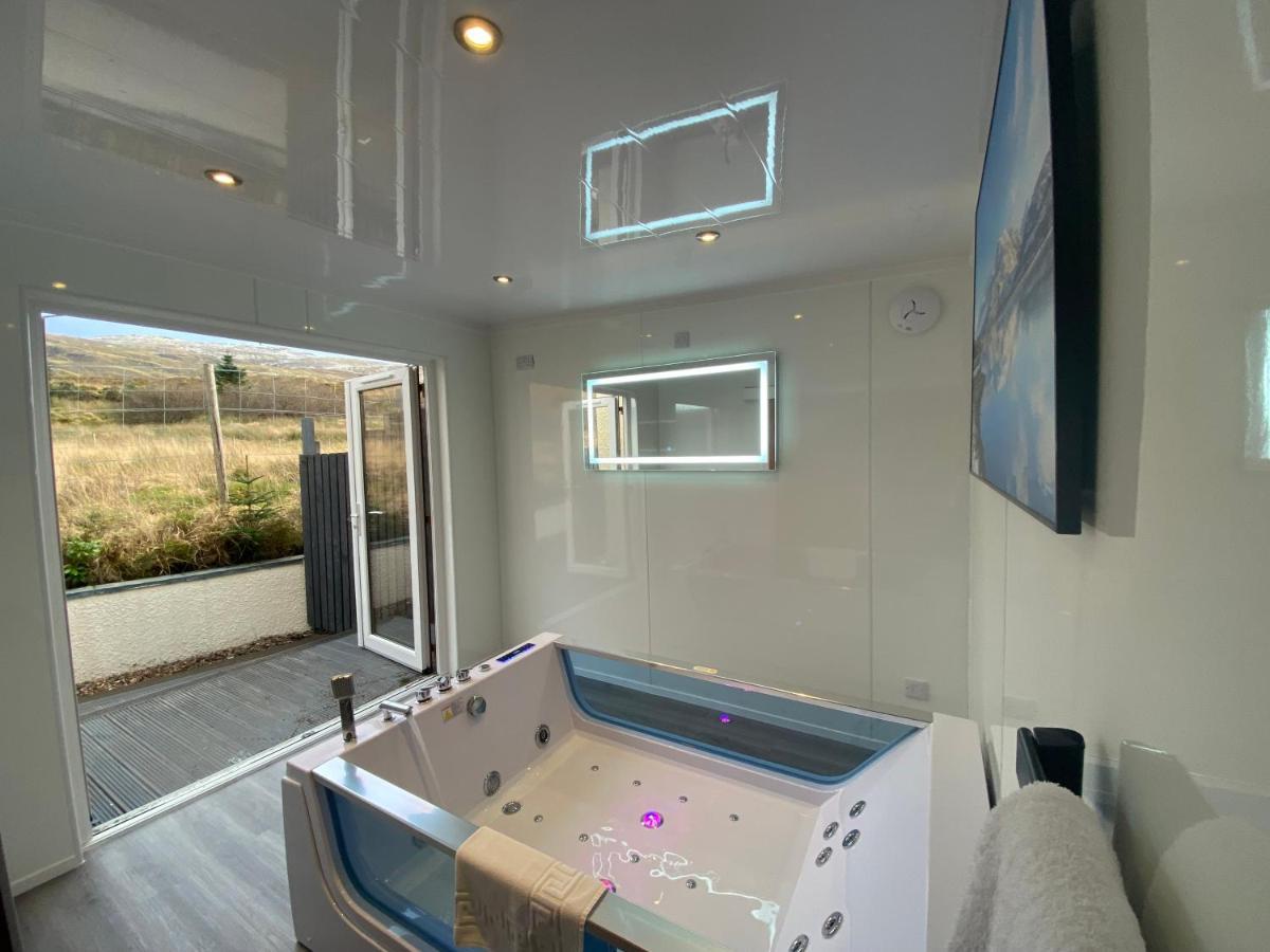 Highland Stays - Ben View Room & Jacuzzi Bath Fort William Eksteriør bilde